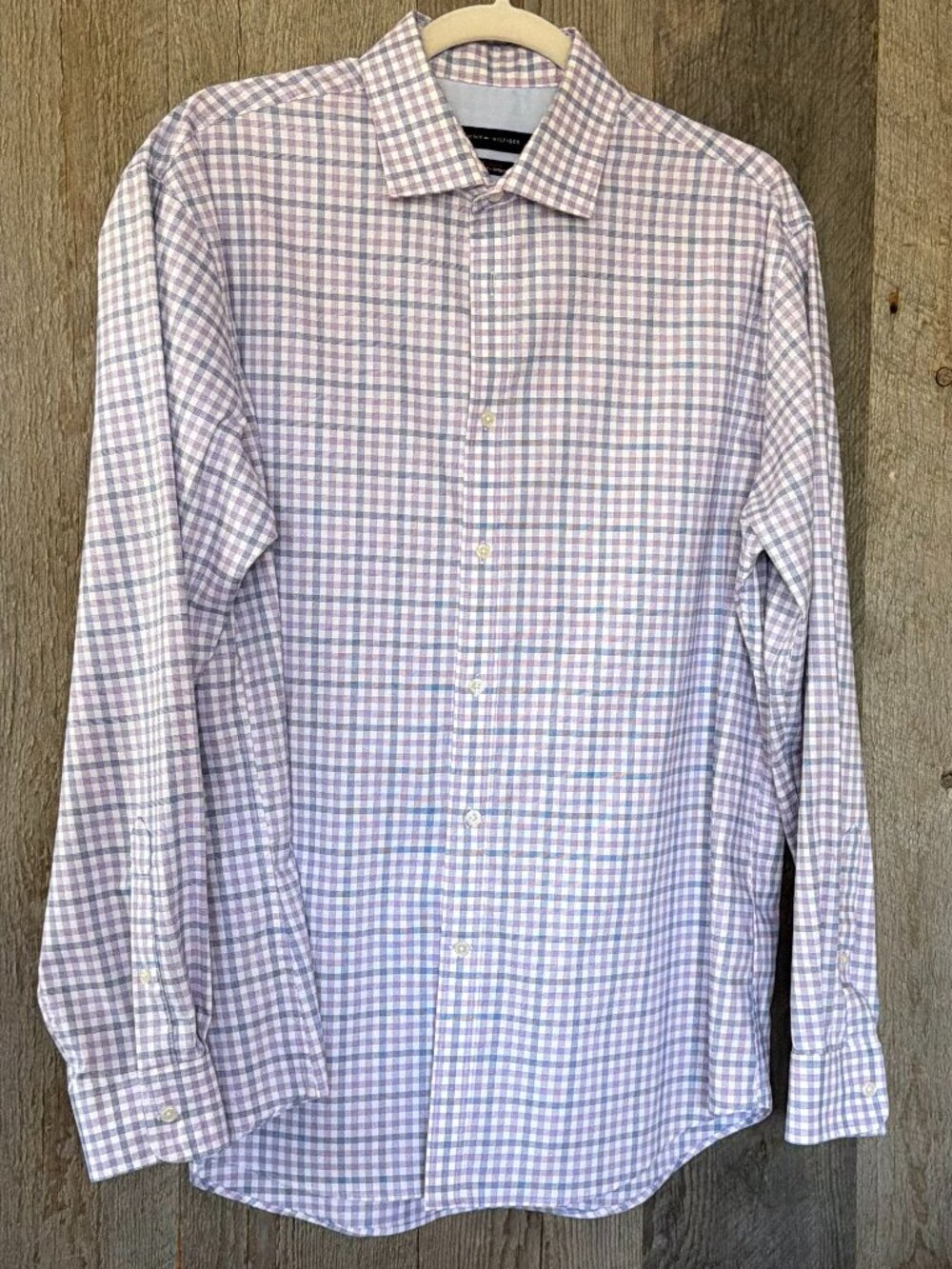 Tommy Hilfiger THFlex Collar Athletic Fit  Size: 16 1/2  34/35